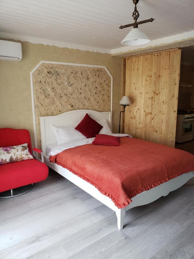 Phoenix Studio Bucarest Extérieur photo