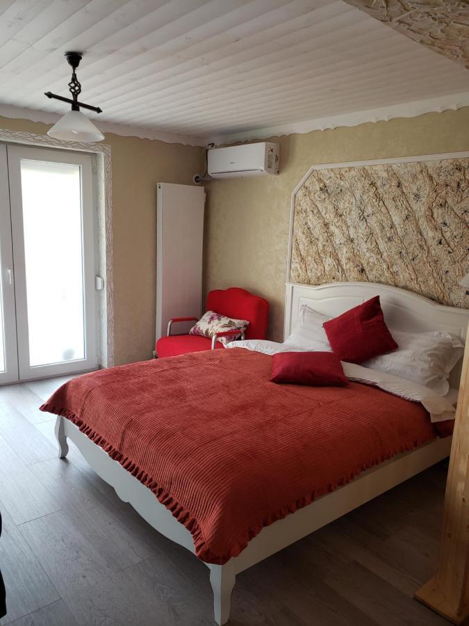 Phoenix Studio Bucarest Extérieur photo
